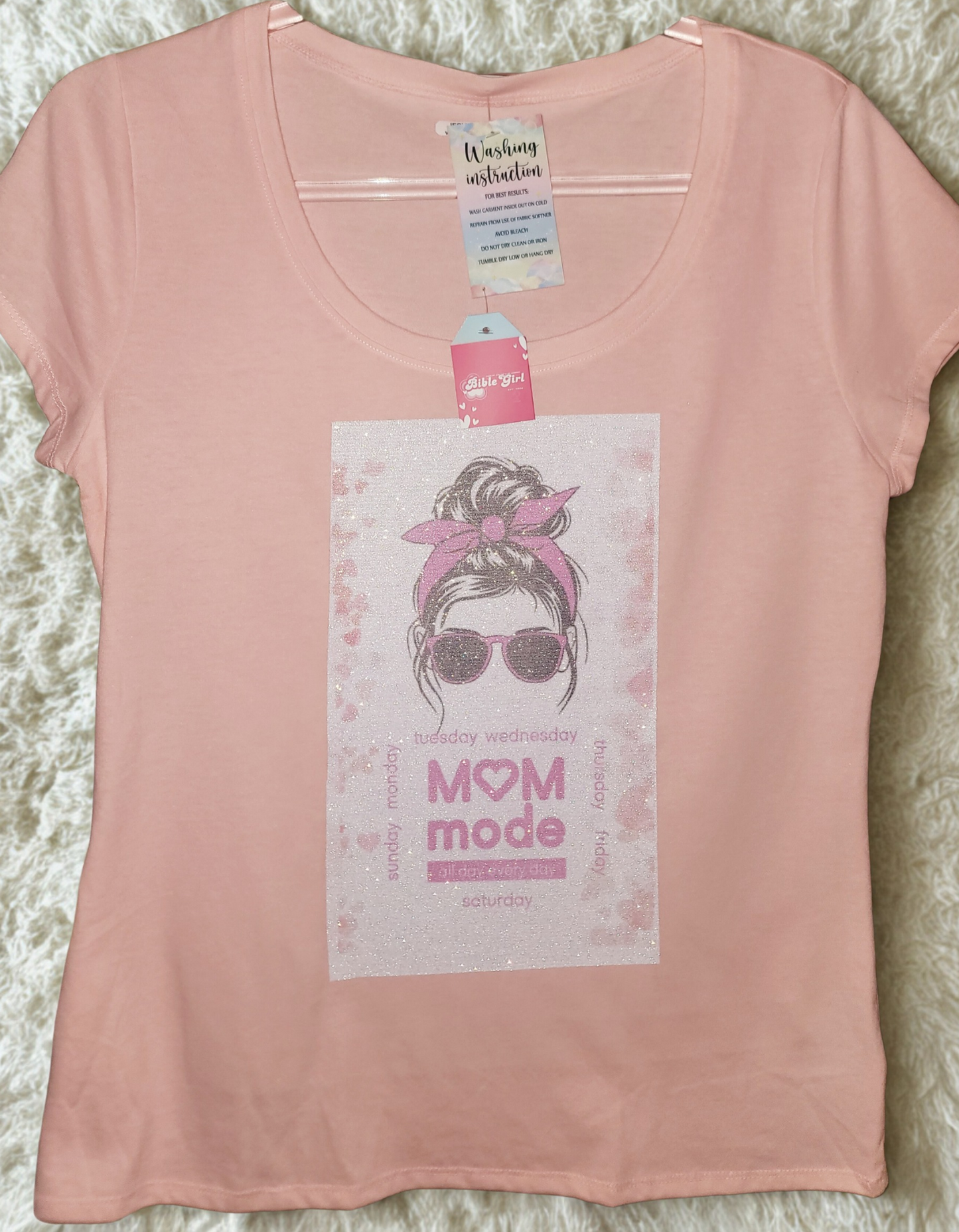 Mom mode Tee