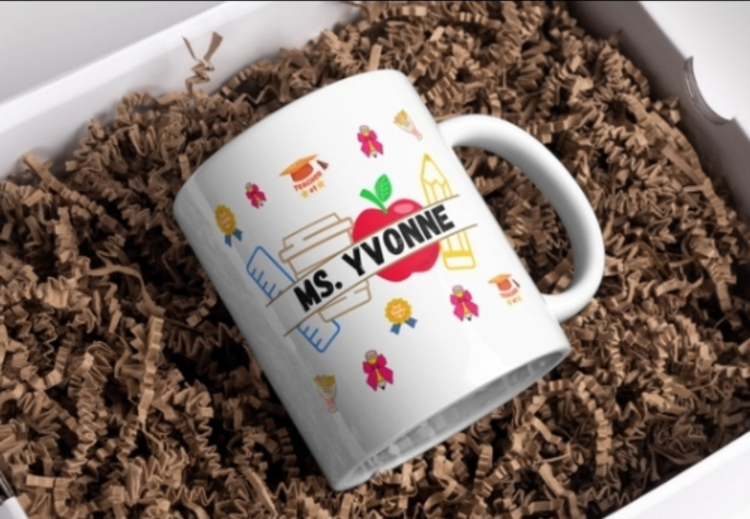 Customized teacher mug 🍎